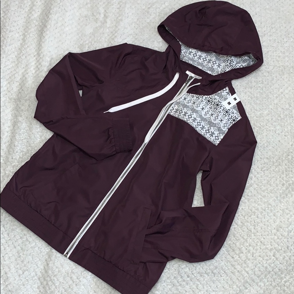 Dark purple wind breaker